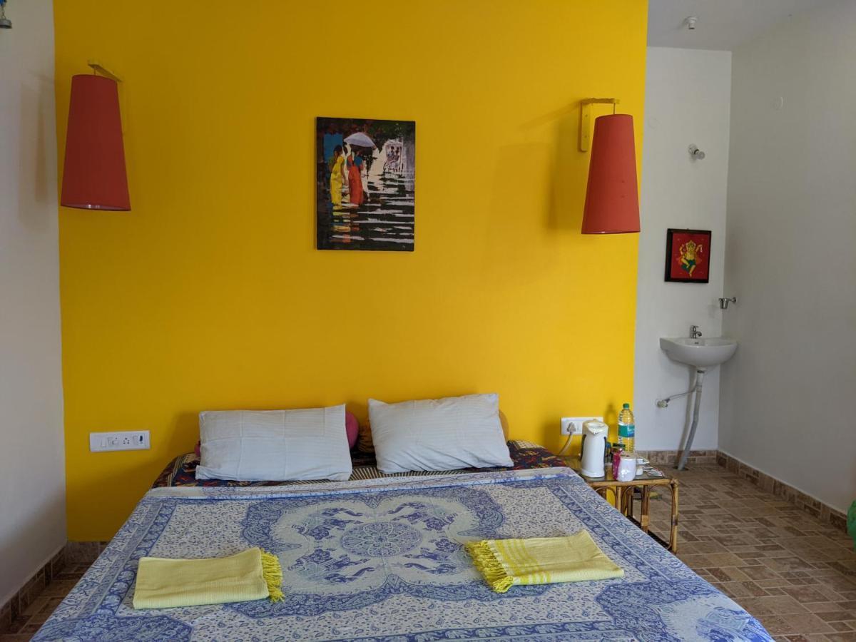 Blue Moon Guest House Mahabalipuram Eksteriør bilde