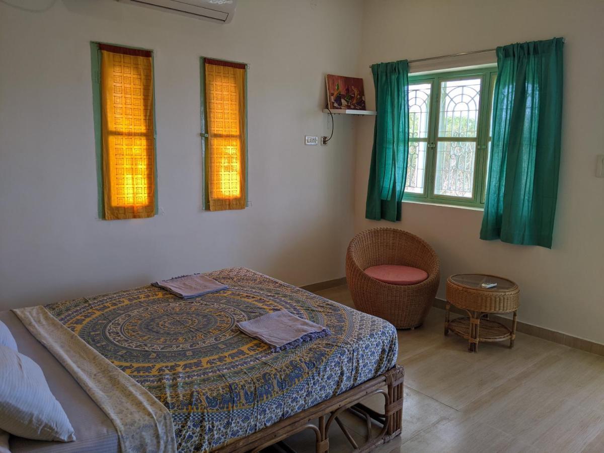 Blue Moon Guest House Mahabalipuram Eksteriør bilde